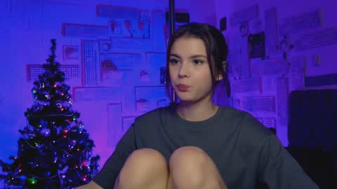 Eva  next stream -  - 1600 UTC2000  online show from 19, 1, 2025