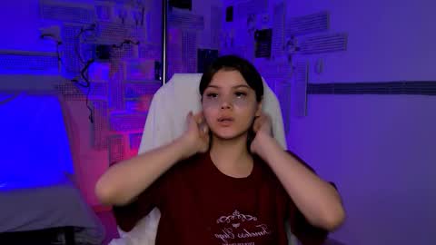 Snapshot of evathopson chatting on 15, 2, 2026 Eva next stream - - 1600 UTC2000 online show from 15, 2, 2026