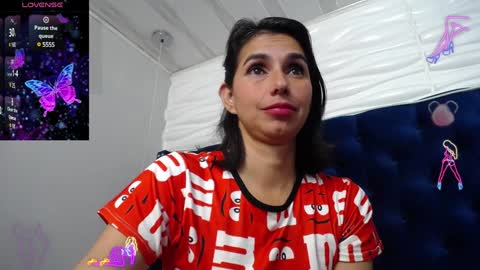 Snapshot of evawilliams_ chatting on 2, 12, 2024 Eva online show from 2, 12, 2024