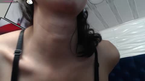 Snapshot of evawilliams_ chatting on 6, 3, 2025 Eva online show from 6, 3, 2025