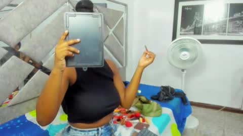 Eva And Emmanuel online show from 6, 1, 2026