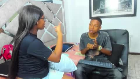 Snapshot of evaxemma chatting on 2, 3, 2026 Eva And Emmanuel online show from 2, 3, 2026