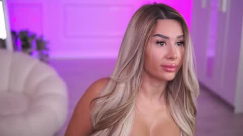 Eva online show from 3, 11, 2025