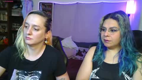 Snapshot of evelan123 chatting on 30, 4, 2026 Chulal online show from 30, 4, 2026