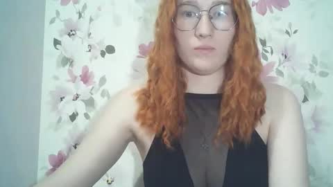 Snapshot of eveliina_shy chatting on 11, 5, 2026 Evelina online show from 11, 5, 2026