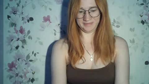 Snapshot of eveliina_shy chatting on 19, 6, 2026 Evelina online show from 19, 6, 2026