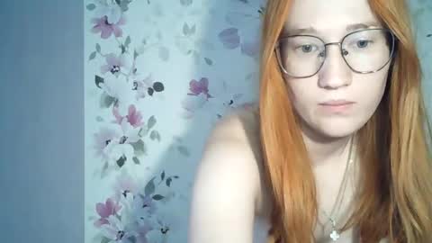 Snapshot of eveliina_shy chatting on 10, 7, 2026 Evelina online show from 10, 7, 2026