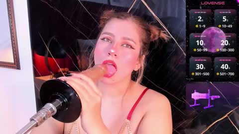 EVELIN online show from 21, 11, 2025