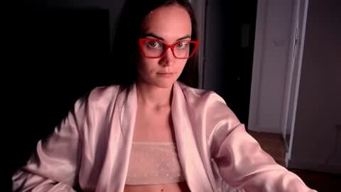Snapshot of evelyn_gg chatting on 23, 4, 2026 Evelyn online show from 23, 4, 2026