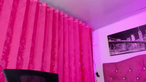 Snapshot of evelyn_sandoval chatting on 25, 5, 2026 Evelyn Sandoval online show from 25, 5, 2026