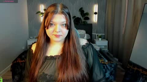 Snapshot of evelyne_loo chatting on 29, 4, 2026 Evelyne Loo online show from 29, 4, 2026