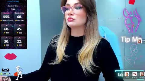 evelyne_rose online show from 23, 12, 2025