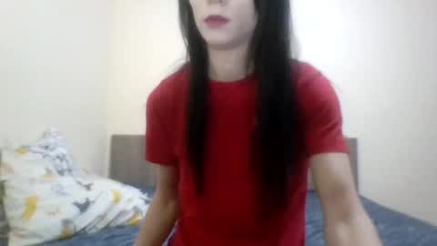 Snapshot of evelynevasara1 chatting on 28, 11, 2025 evelynevasara1 online show from 28, 11, 2025