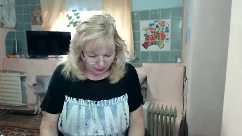 BarbaraBlondy online show from 18, 1, 2025