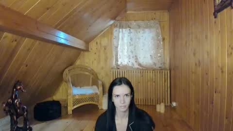 Evelynn online show from 4, 11, 2025