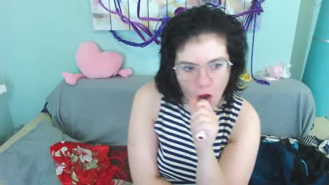 Snapshot of everly_rays chatting on 10, 12, 2024 Everly online show from 10, 12, 2024