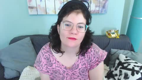 Snapshot of everly_rays chatting on 15, 1, 2025 Everly online show from 15, 1, 2025