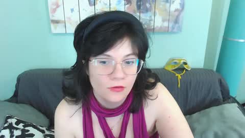 Snapshot of everly_rays chatting on 3, 2, 2025 Everly online show from 3, 2, 2025