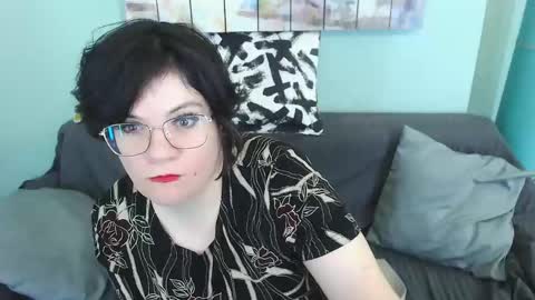 Snapshot of everly_rays chatting on 7, 3, 2025 Everly online show from 7, 3, 2025