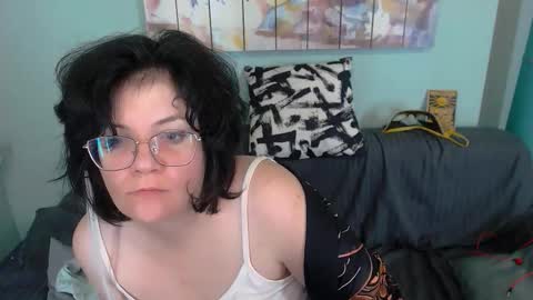 Snapshot of everly_rays chatting on 22, 9, 2025 Everly online show from 22, 9, 2025