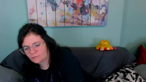 Snapshot of everly_rays chatting on 24, 4, 2026 Everly online show from 24, 4, 2026