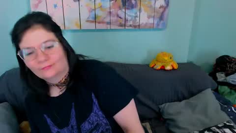 Snapshot of everly_rays chatting on 6, 5, 2026 Everly online show from 6, 5, 2026