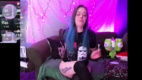 Snapshot of everlyester chatting on 14, 2, 2026 Evie online show from 14, 2, 2026