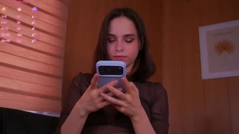 Snapshot of evervessi chatting on 5, 5, 2026 Anita online show from 5, 5, 2026