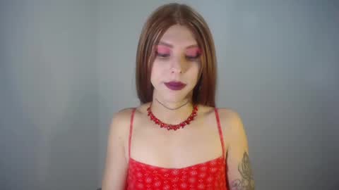 Snapshot of evi_kitty chatting on 4, 2, 2025 Evi online show from 4, 2, 2025