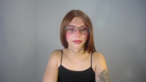 Snapshot of evi_kitty chatting on 28, 2, 2025 Evi online show from 28, 2, 2025