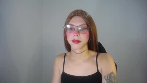 Snapshot of evi_kitty chatting on 11, 3, 2025 Evi online show from 11, 3, 2025