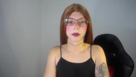 Snapshot of evi_kitty chatting on 12, 3, 2025 Evi online show from 12, 3, 2025
