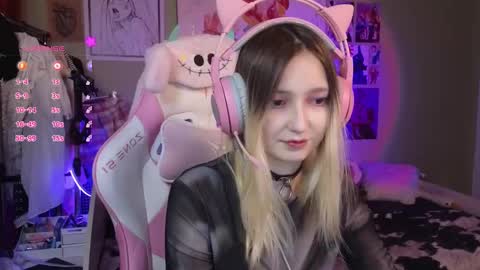 Evie online show from 6, 2, 2025