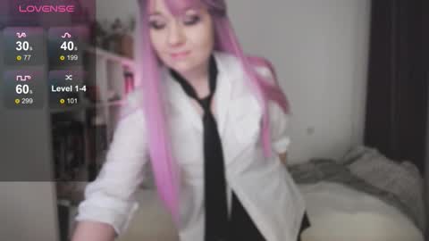 Snapshot of eviecuster chatting on 9, 10, 2025 Im gonna be on in 2 hours online show from 9, 10, 2025