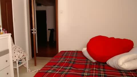 Snapshot of evolett chatting on 18, 2, 2025 ONLYFANS There are legends that in this room all your wishes can come true Private is Open online show from 18, 2, 2025