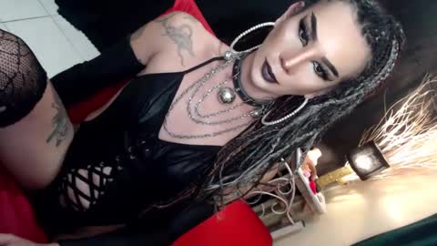 Snapshot of evy_hot_xx90 chatting on 13, 2, 2025 goddess evy-DONT FORGET TO GIVE ME A THUMBS UP AND FOLLOW online show from 13, 2, 2025
