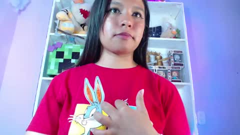 Snapshot of evybubbles_ chatting on 23, 12, 2024 Im Evy online show from 23, 12, 2024