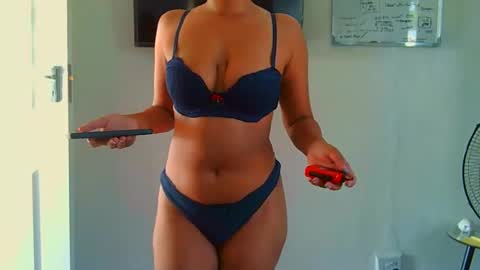 courtney online show from 14, 4, 2026