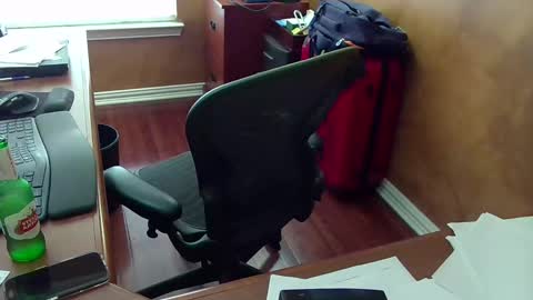 Snapshot of exhibitman69_ldb chatting on 31, 10, 2025 exhibitman69_ldb online show from 31, 10, 2025