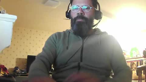 Gio online show from 5, 12, 2024