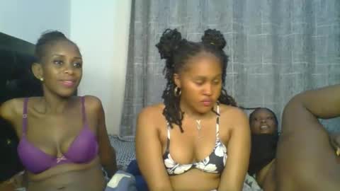 Snapshot of exotic_cutiee chatting on 21, 4, 2026 exotic_cutiee online show from 21, 4, 2026