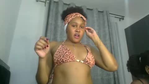 Snapshot of exotic_cutiee chatting on 8, 5, 2026 exotic_cutiee online show from 8, 5, 2026