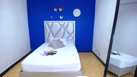 exotic_karmella online show from 22, 1, 2025