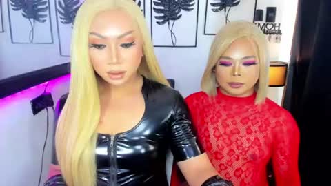 Snapshot of exotic_lindsay chatting on 9, 6, 2026 Lindsay online show from 9, 6, 2026