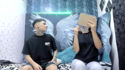 exotichot_couple online show from 15, 4, 2026