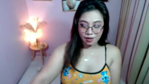 Snapshot of exoticrachel chatting on 13, 10, 2025 exoticrachel online show from 13, 10, 2025