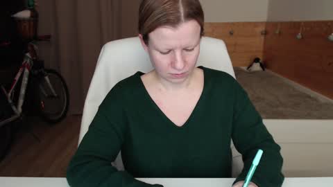 Snapshot of exponentex5 chatting on 3, 12, 2024 Crystal online show from 3, 12, 2024