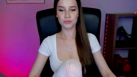 Snapshot of extasy_maya chatting on 20, 5, 2026 Maya online show from 20, 5, 2026