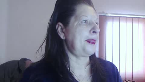 Snapshot of extasymature chatting on 2, 1, 2025 ExtasyMature online show from 2, 1, 2025