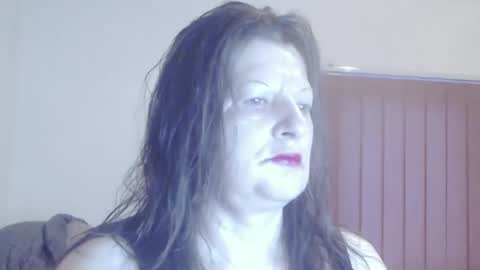 Snapshot of extasymature chatting on 3, 1, 2025 ExtasyMature online show from 3, 1, 2025